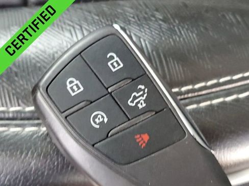 Certified 2022 GMC Sierra 1500 AT4X image 39