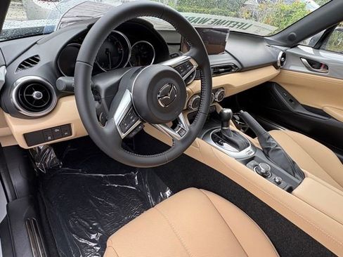 New 2026 MAZDA MX-5 Miata Grand Touring RWD image 12