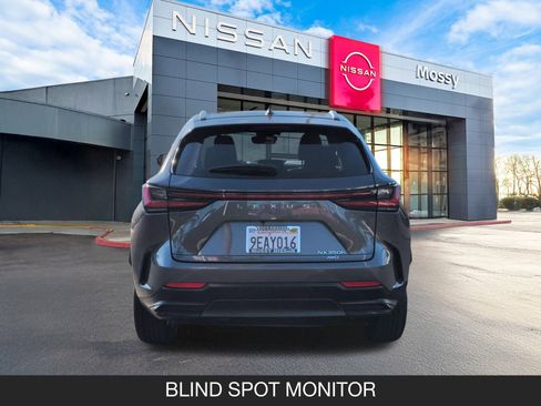 Used 2022 Lexus NX 350 AWD image 9
