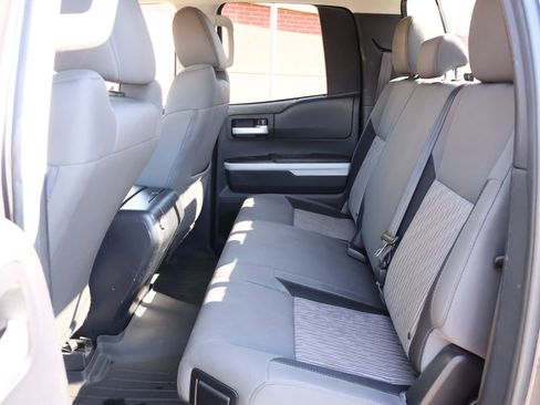 Used 2016 Toyota Tundra SR5 w/ SR5 Upgrade Package image 23