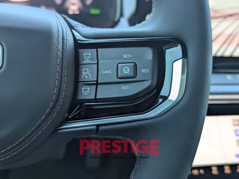 New 2025 Jeep Wagoneer S Limited AWD/4WD image 17