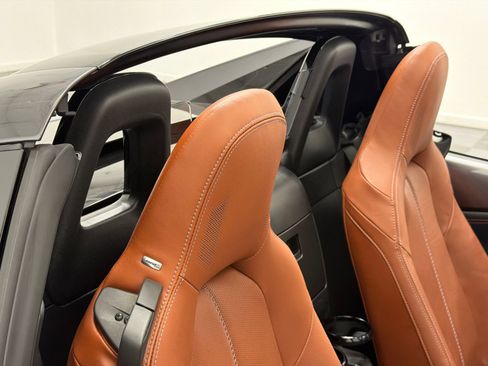 Used 2022 MAZDA MX-5 Miata RF Grand Touring w/ Weather Package RWD image 12