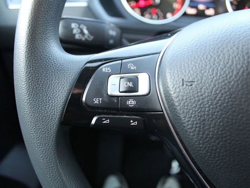 Used 2019 Volkswagen Tiguan S w/ Driver Assistance Package FWD image 17