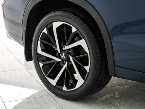 Used 2023 Mitsubishi Outlander SEL Black Edition image 60