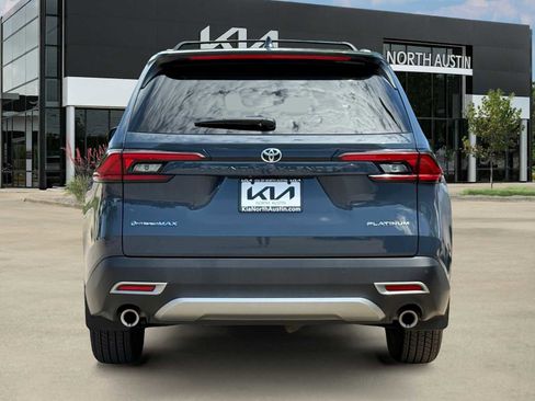 Used 2025 Toyota Grand Highlander AWD Hybrid image 6