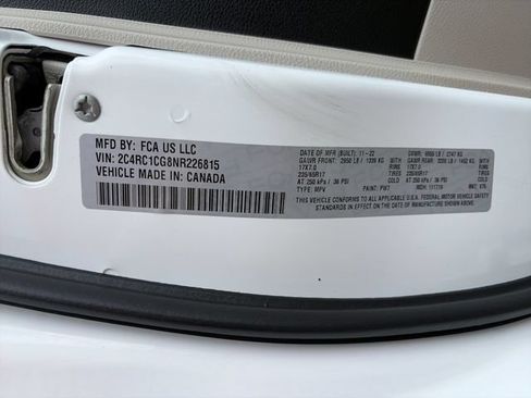 Used 2022 Chrysler Voyager LX FWD image 51