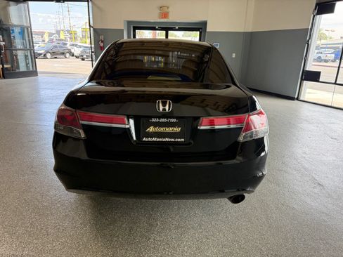 Used 2011 Honda Accord LX-P image 6
