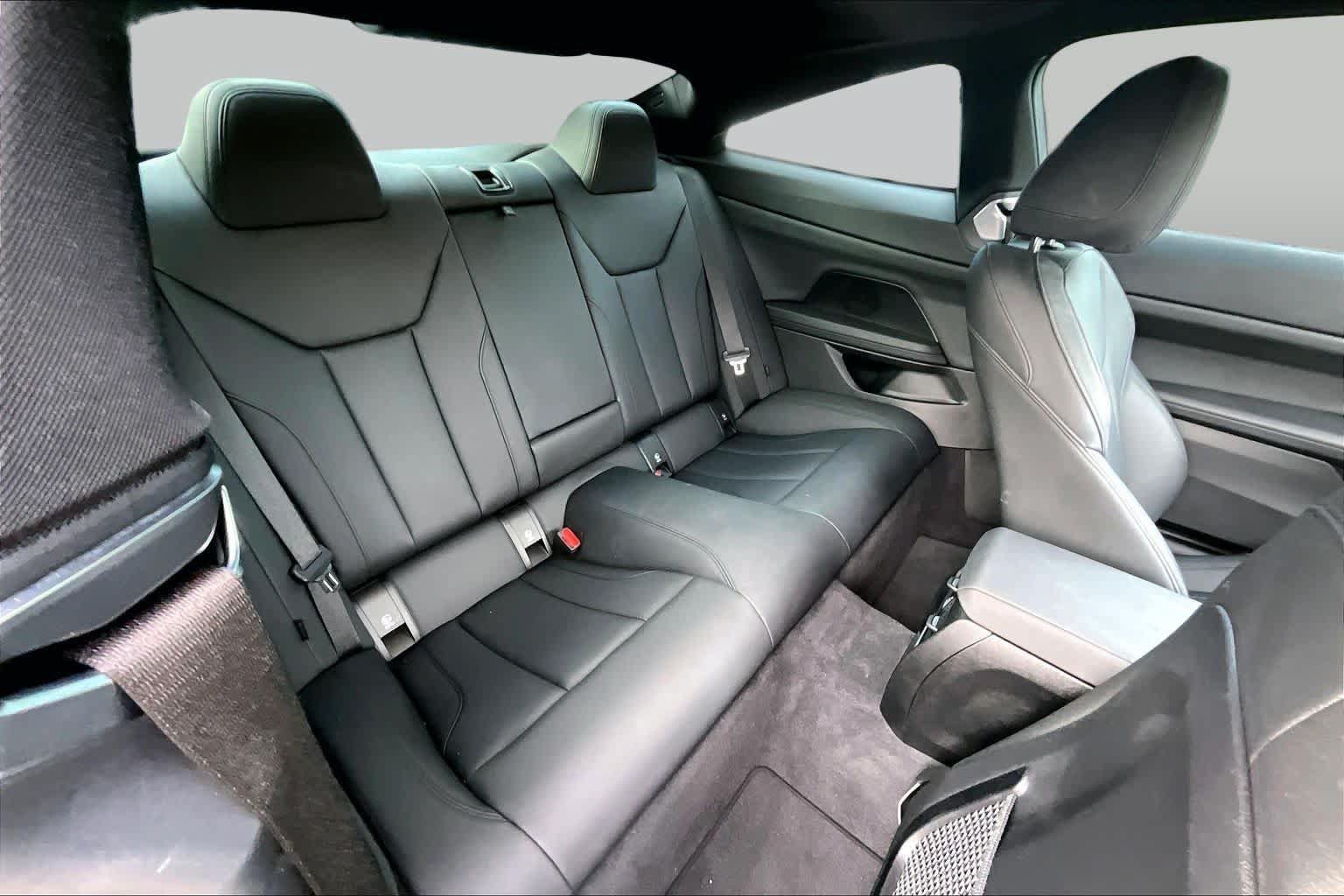 Used 2021 BMW 430i Coupe w/ Convenience Package RWD image 19