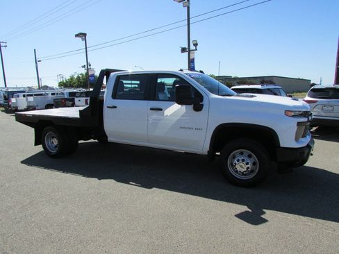 Used 2025 Chevrolet Silverado 3500 W/T AWD/4WD image 5