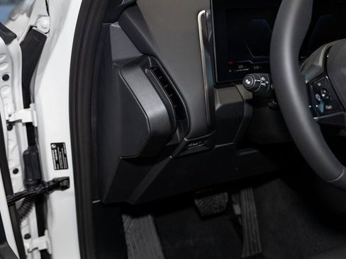 New 2026 BMW X3 xDrive30 w/ Premium Package image 14