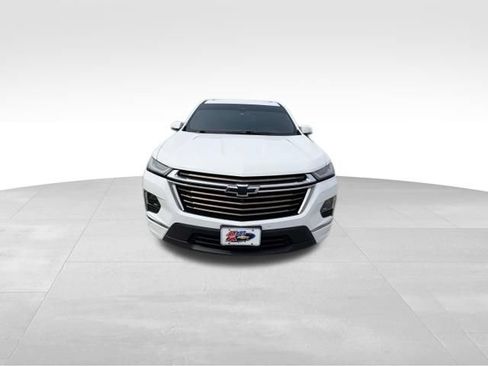 Certified 2023 Chevrolet Traverse High Country AWD/4WD image 3