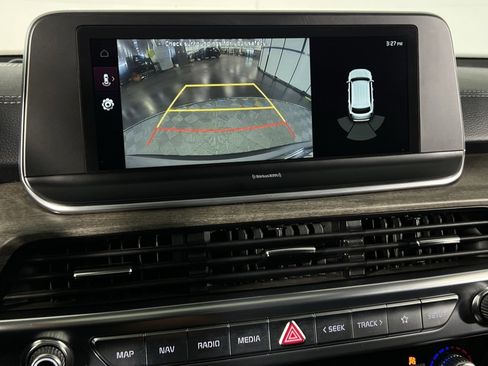 Used 2022 Kia Telluride EX w/ EX Premium Package image 20