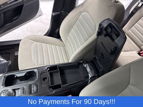 Used 2018 Ford Fusion S image 21