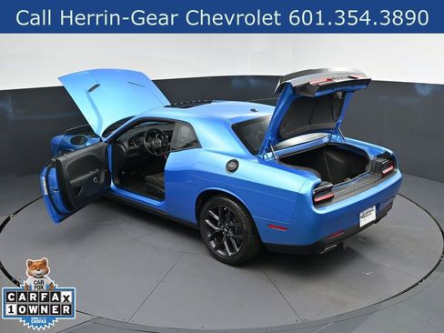 Used 2023 Dodge Challenger SXT w/ Blacktop Package image 2