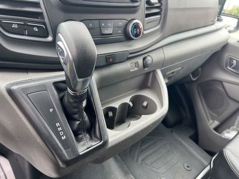 Certified 2025 Ford Transit 250 148 High Roof Extended RWD image 13