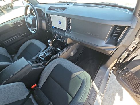 Used 2025 Ford Bronco Big Bend image 61