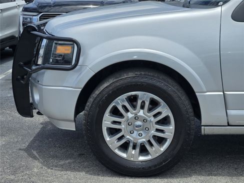 Used 2012 Ford Expedition Limited AWD/4WD image 8