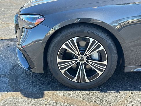 Certified 2025 Mercedes-Benz E 350 4MATIC Sedan image 12