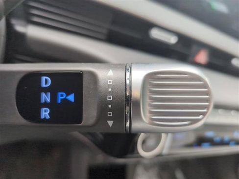 Certified 2024 Hyundai Ioniq 5 Limited RWD image 15