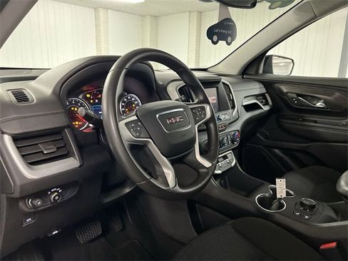Certified 2023 GMC Terrain SLE w/ Driver Convenience Package image 10