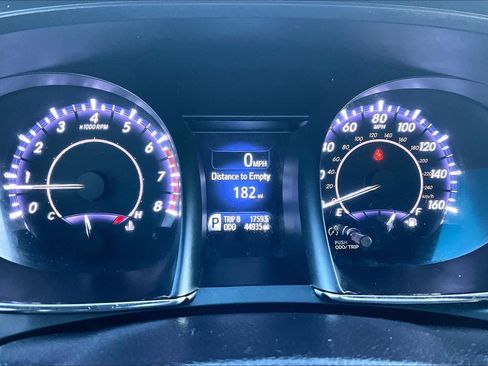 Used 2016 Toyota Avalon XLE Premium image 24