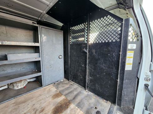 Used 2007 Ford E-250 and Econoline 250 RWD image 17