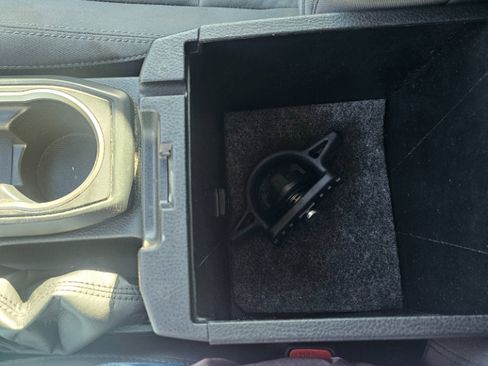 Used 2020 Toyota Tacoma TRD Off-Road image 42