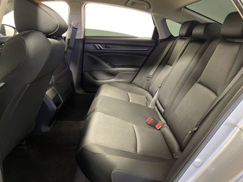 Used 2021 Honda Accord Hybrid image 13