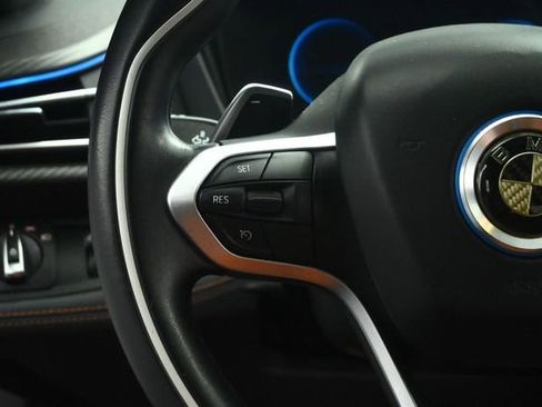 Used 2019 BMW i8 Coupe AWD/4WD image 43