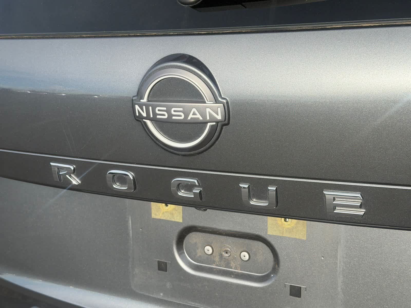 Certified 2023 Nissan Rogue SV FWD image 9