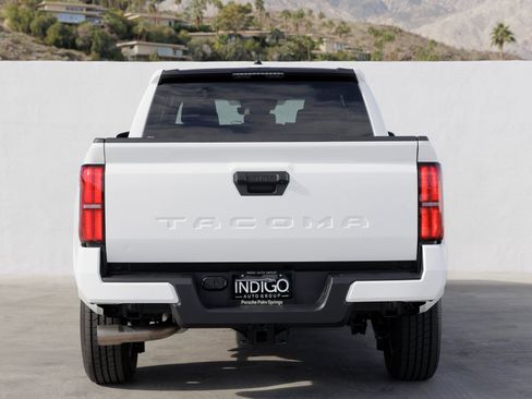 Used 2025 Toyota Tacoma SR5 image 6