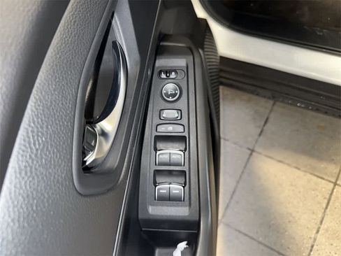 Used 2023 Honda Accord LX image 22