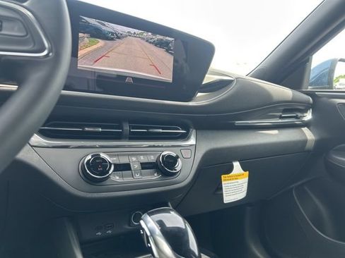 New 2026 Buick Envista Sport Touring w/ Convenience I Package FWD image 26