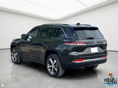 Certified 2023 Jeep Grand Cherokee 4WD 4xe w/ Luxury Tech Group II image 4