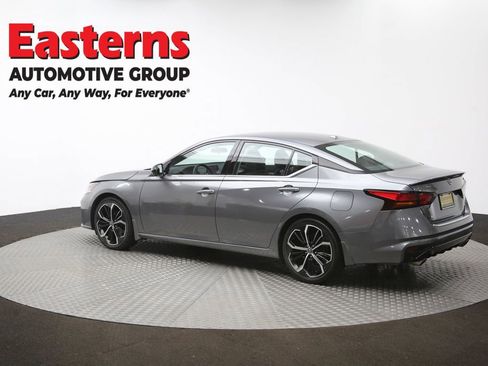 Used 2023 Nissan Altima 2.5 SR FWD image 62