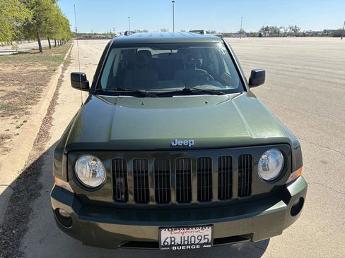 Used 2007 Jeep Patriot Sport image 36