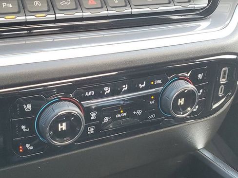 Used 2025 Chevrolet Silverado 1500 High Country w/ High Country Premium Package image 16