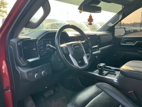 Used 2024 GMC Sierra 1500 SLT w/ SLT Premium Package AWD/4WD image 2