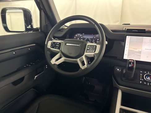 Used 2025 Land Rover Defender 110 S AWD/4WD image 29