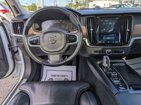 Used 2018 Volvo S90 T8 Inscription w/ Convenience Package AWD/4WD image 53