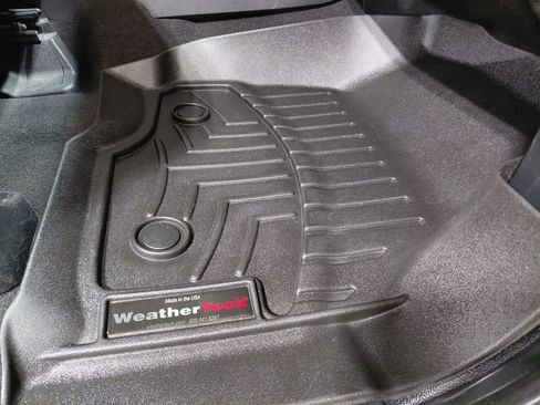 Used 2020 Ford F250 Lariat AWD/4WD image 10