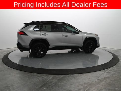 Used 2024 Toyota RAV4 XSE AWD/4WD image 5