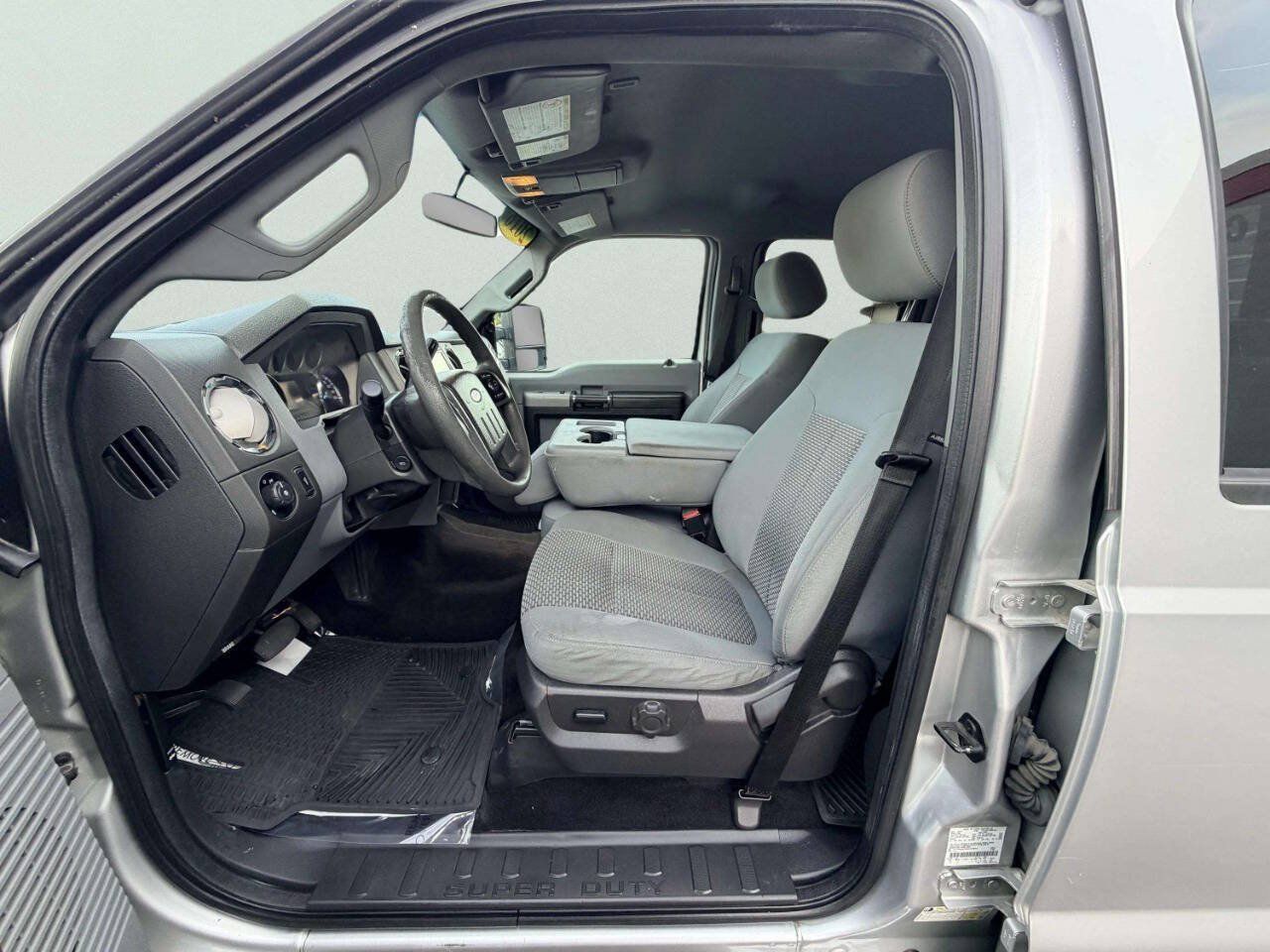 Used 2016 Ford F250 XLT w/ XLT Value Package AWD/4WD image 14