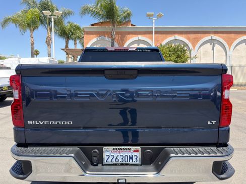 Used 2022 Chevrolet Silverado 1500 LT RWD image 40
