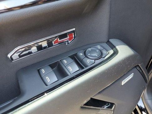 Used 2024 GMC Sierra 1500 AT4 w/ Technology Package AWD/4WD image 19