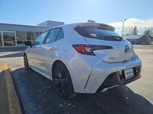 New 2026 Toyota Corolla XSE image 7