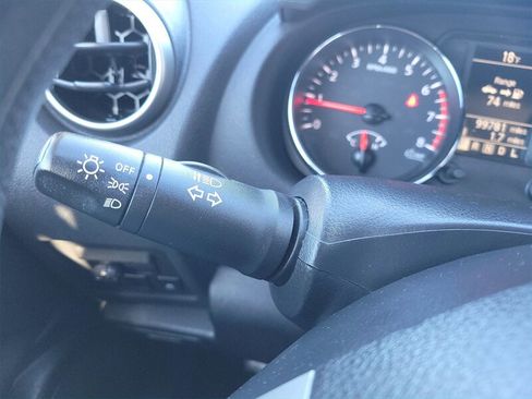 Used 2015 Nissan Rogue S w/ Convenience Package image 17