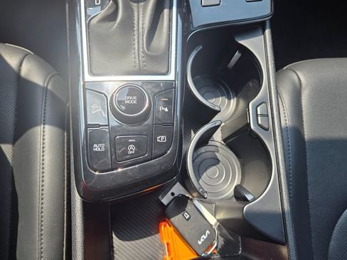 Used 2023 Kia Sportage EX FWD image 18