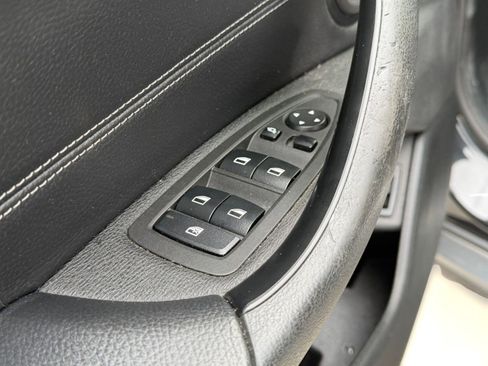 Used 2018 BMW X2 sDrive28i w/ M SportX Package FWD image 12
