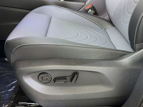 New 2026 Volkswagen Tiguan SE image 20